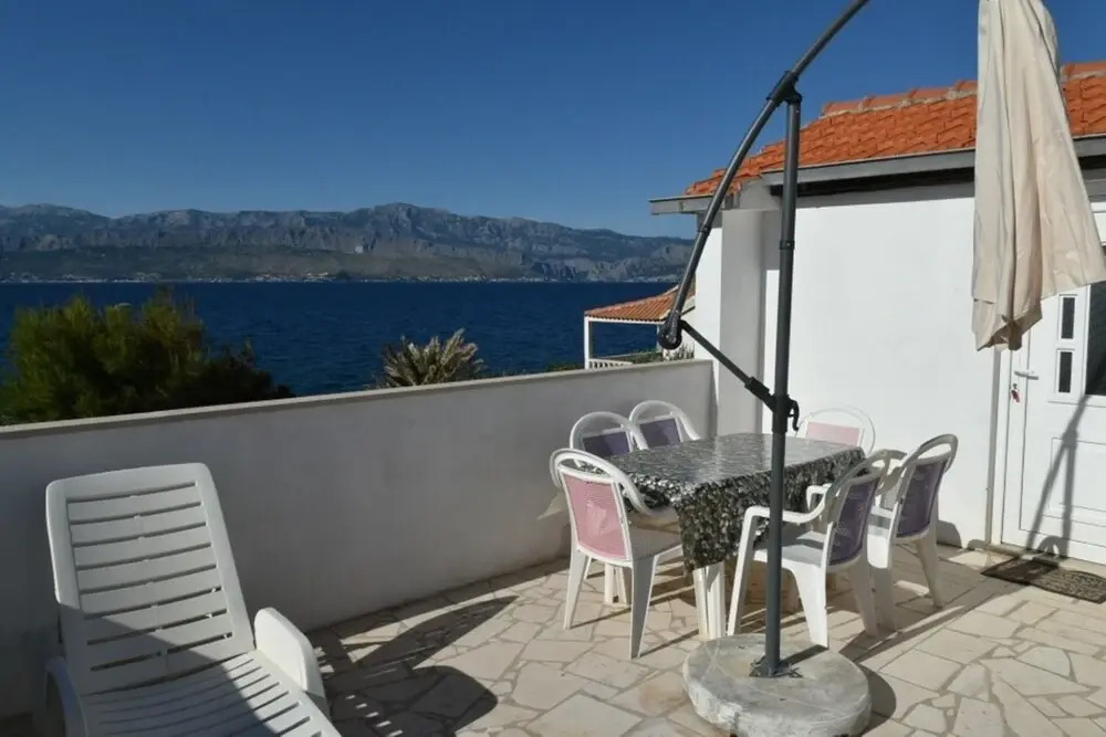 Ivo - 30m From the Beach - A1