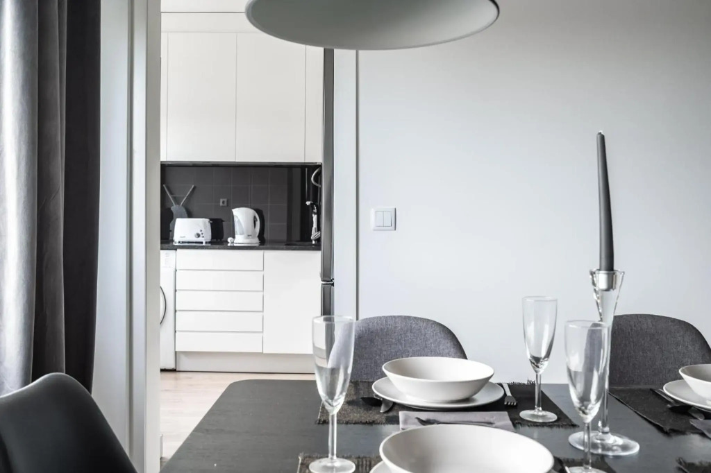 Akicity Penha Ebony