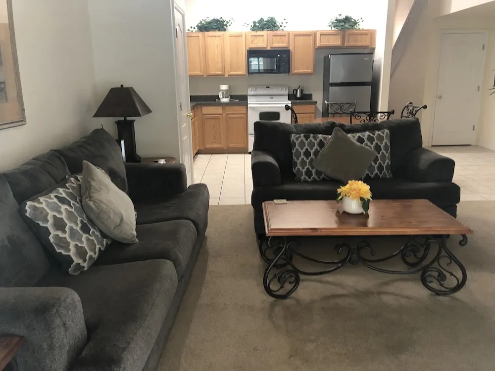 Lovely 4 Bed Home with Private Pool and Game Room in Disney Area SR1007SRD