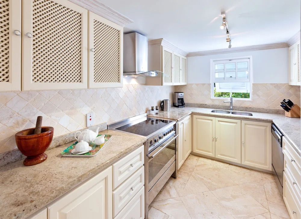 Coconut Grove 1, Luxury Villa by Island Villas