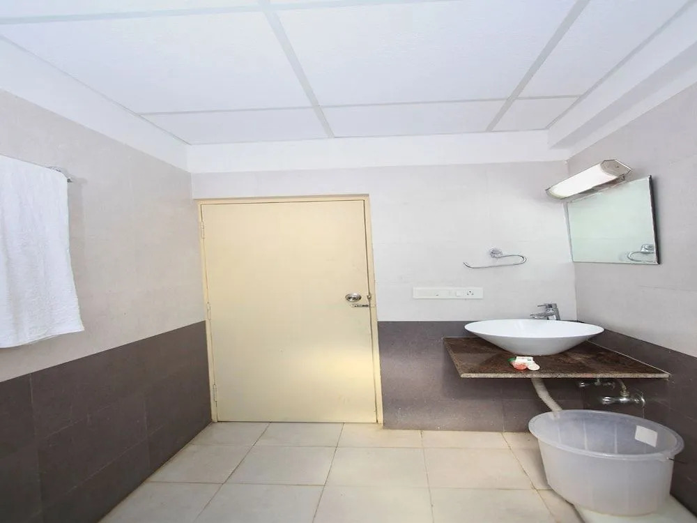 Via Sri Krishna Suites