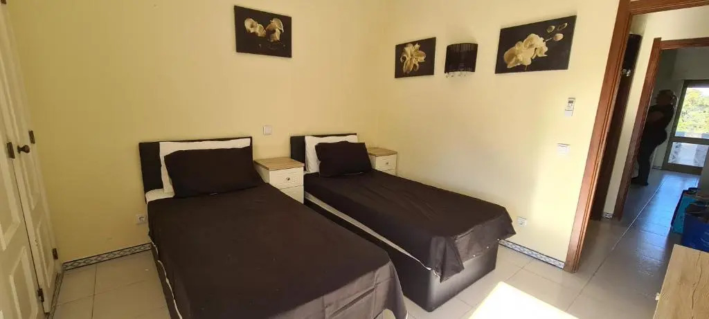 401 - 2 bedroomed Apartment - Oura - Sea View