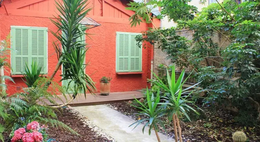 Riviera Immo Partner - Little Red House
