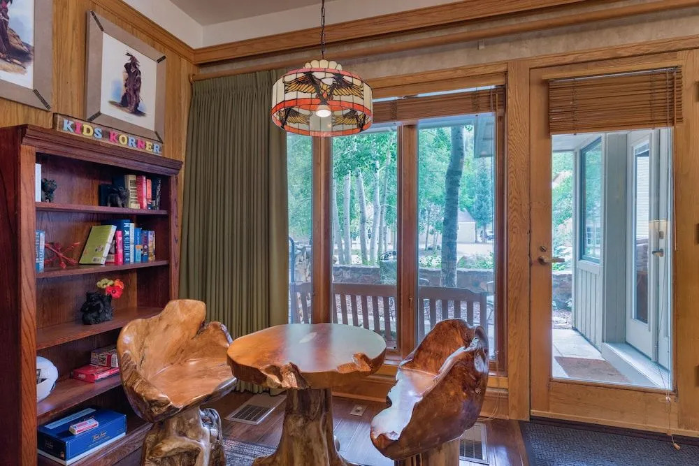 Chateaux DuMont #2716 - 2 Br Condo