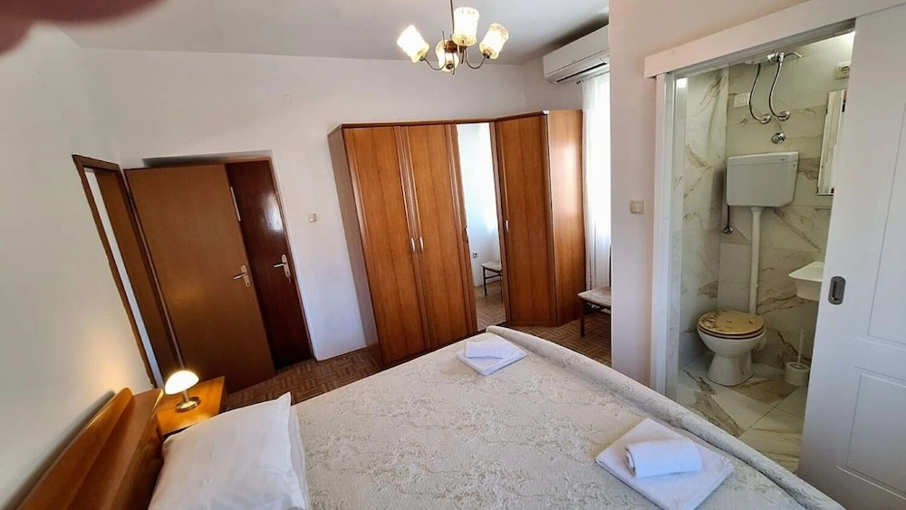 Apartment Zvone