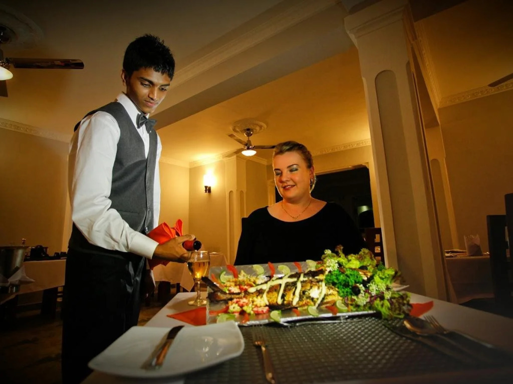 Hotel Travellers Nest Kandy