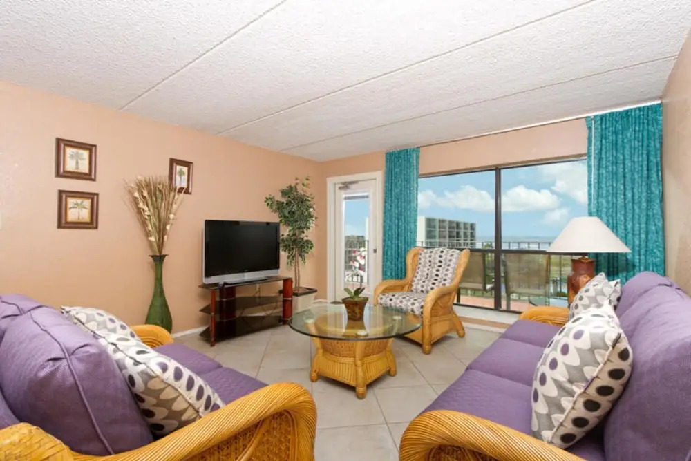 Saida IV Condominium 201