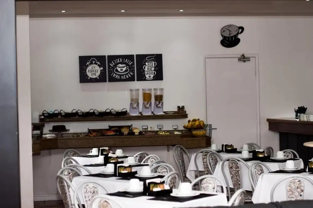 OYO 2S Hotel