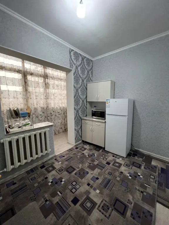 1-room apartment on Toktogula 64v