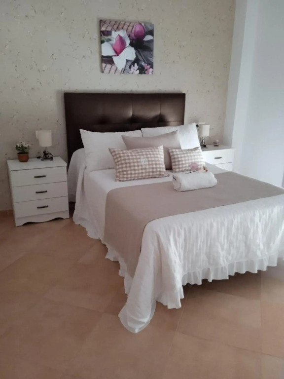 Casa nueva en Urbanización la Biznaga