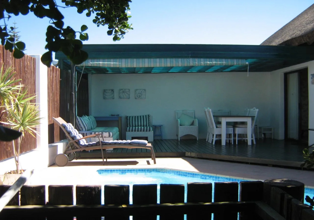 i-LOLLO Bed & Breakfast at the River Mouth