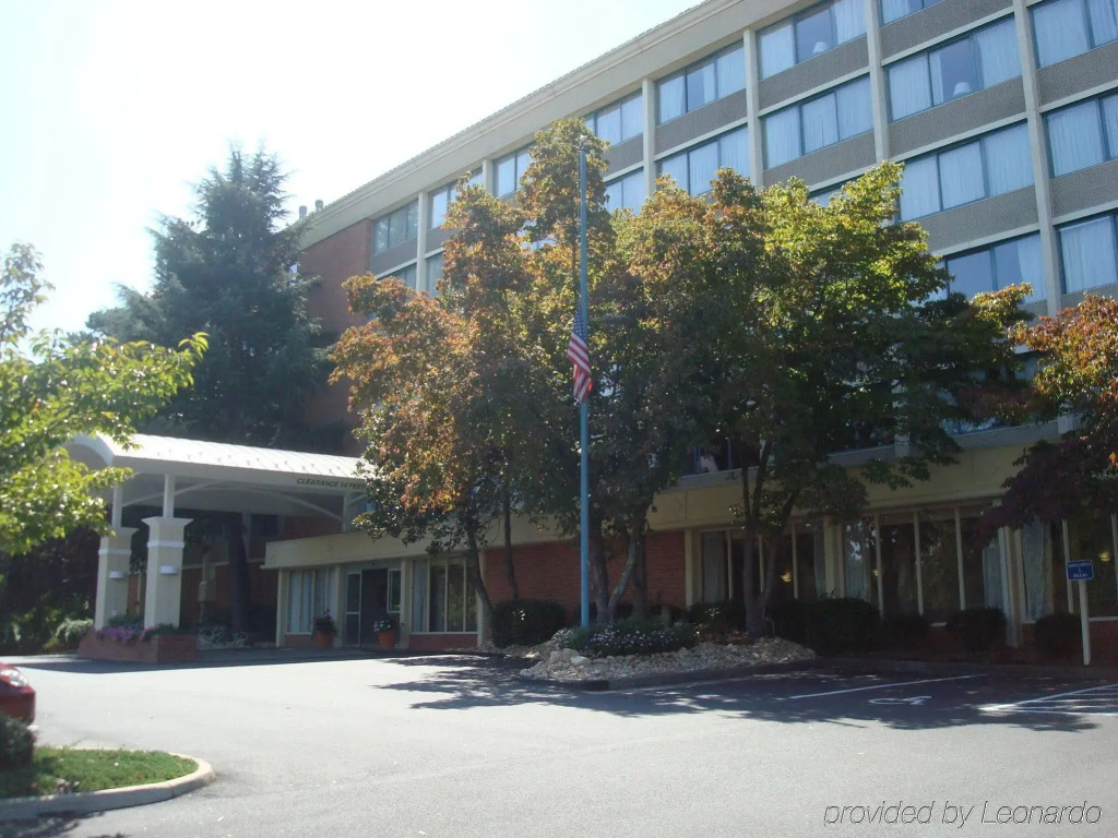 Holiday Inn Charlottesville-Monticello by IHG