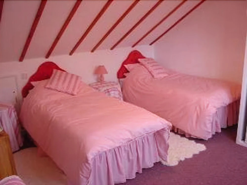 Follets B & B