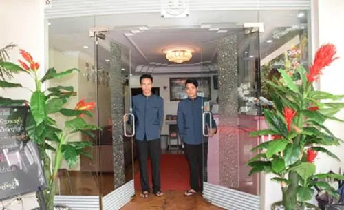 Royal Ruby Hotel