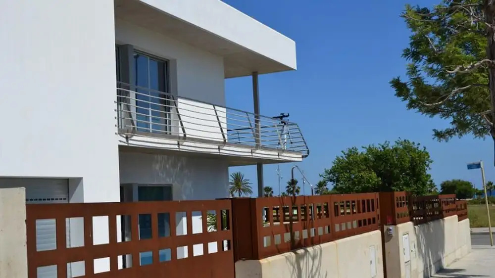 Villa Ardia - 50 Metres From the Beach
