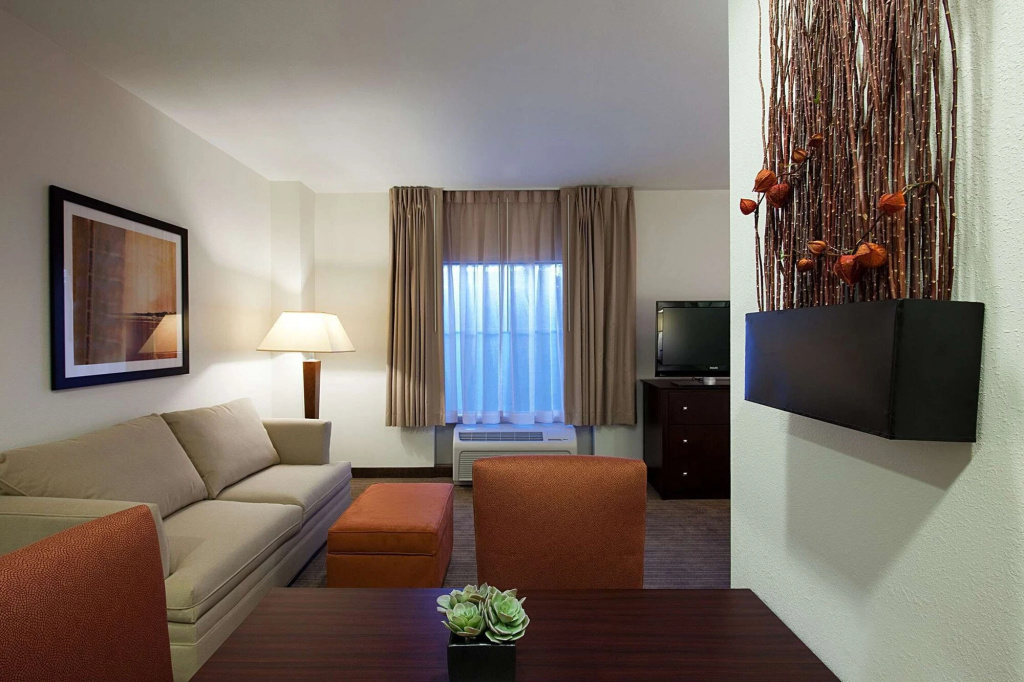 Homewood Suites by Hilton St. Louis - Galleria
