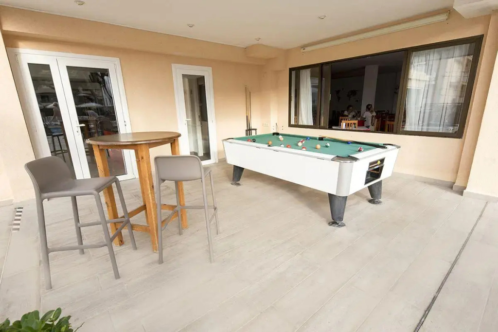 Hotel LLITERAS