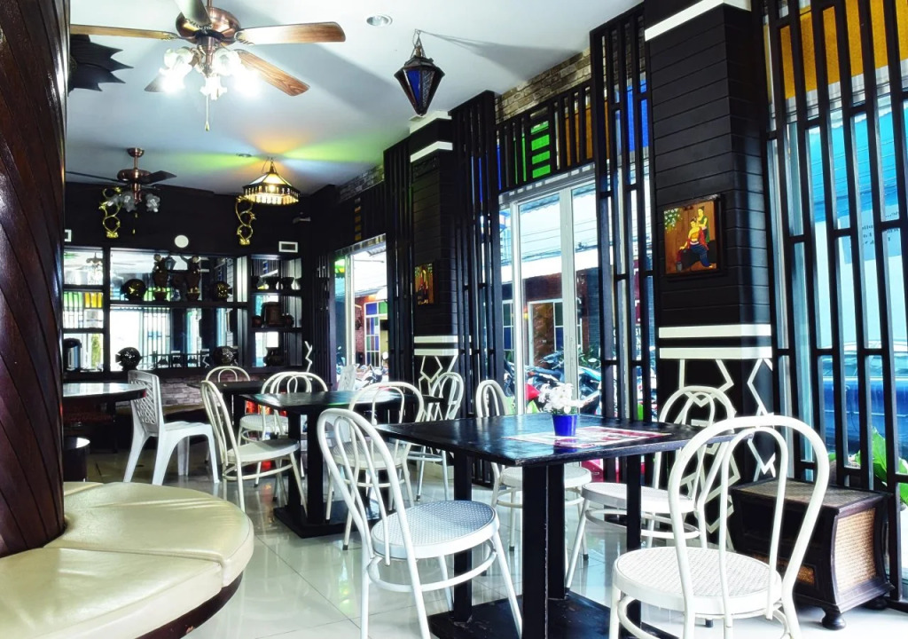 Hotel The Journey Patong New
