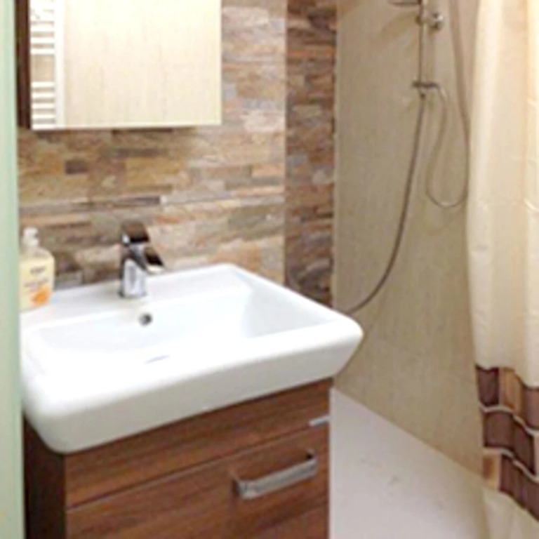 House With one Bedroom in Cogolin, With Wonderful sea View, Pool Acces