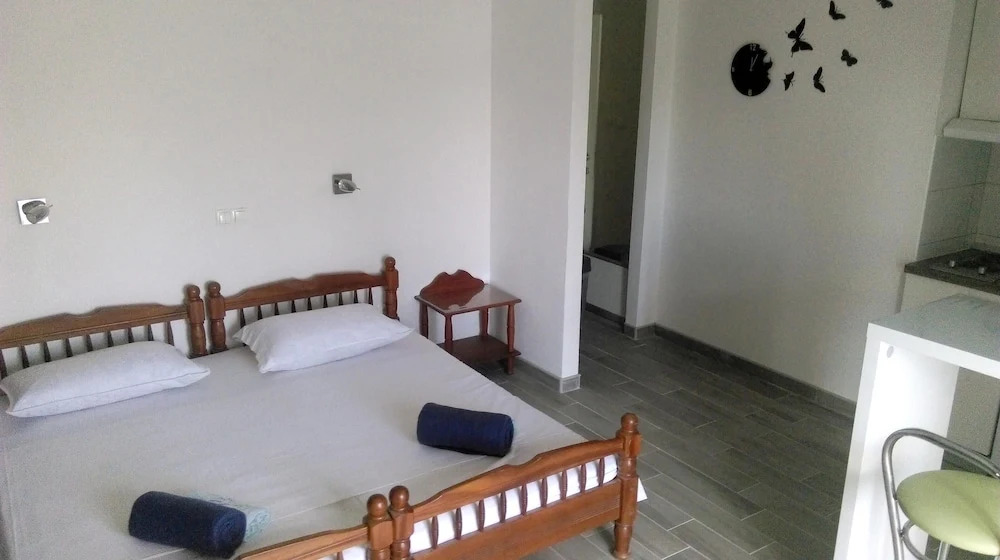 Studio in Sumartin, With Wonderful sea View, Furnished Balcony and Wif