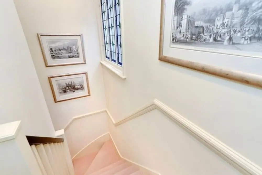 Stylish Apartments in Victoria & Westminster