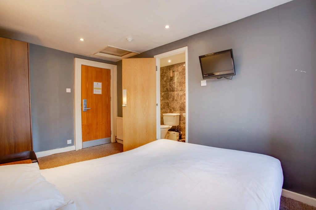 The Somerset Hotel