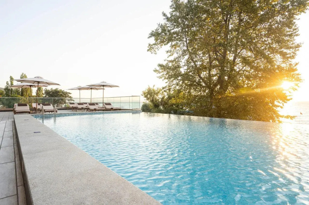 GRIFID Metropol Hotel