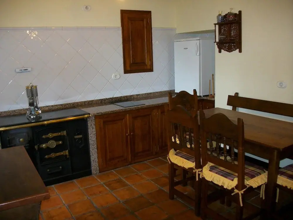 Casa de Aldea Los Glayus