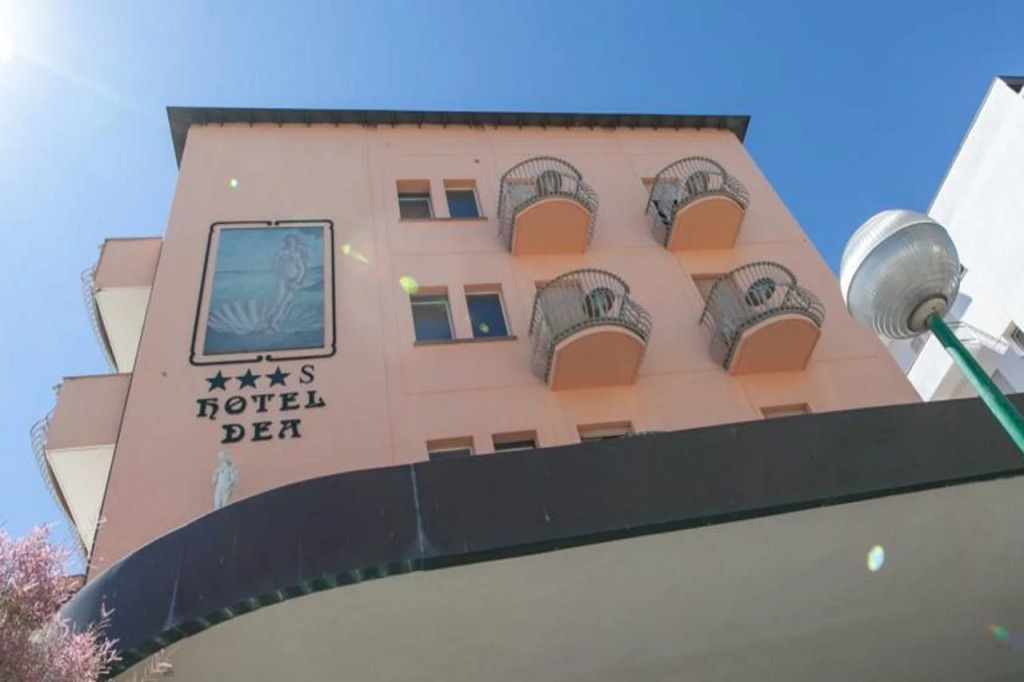Hotel Dea
