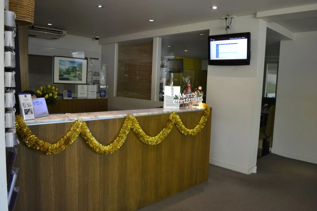 Best Western Plus The Tudor Box Hill