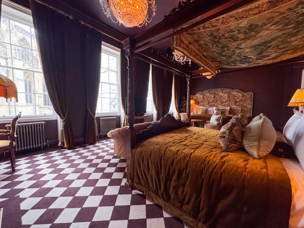 Guy Fawkes Inn