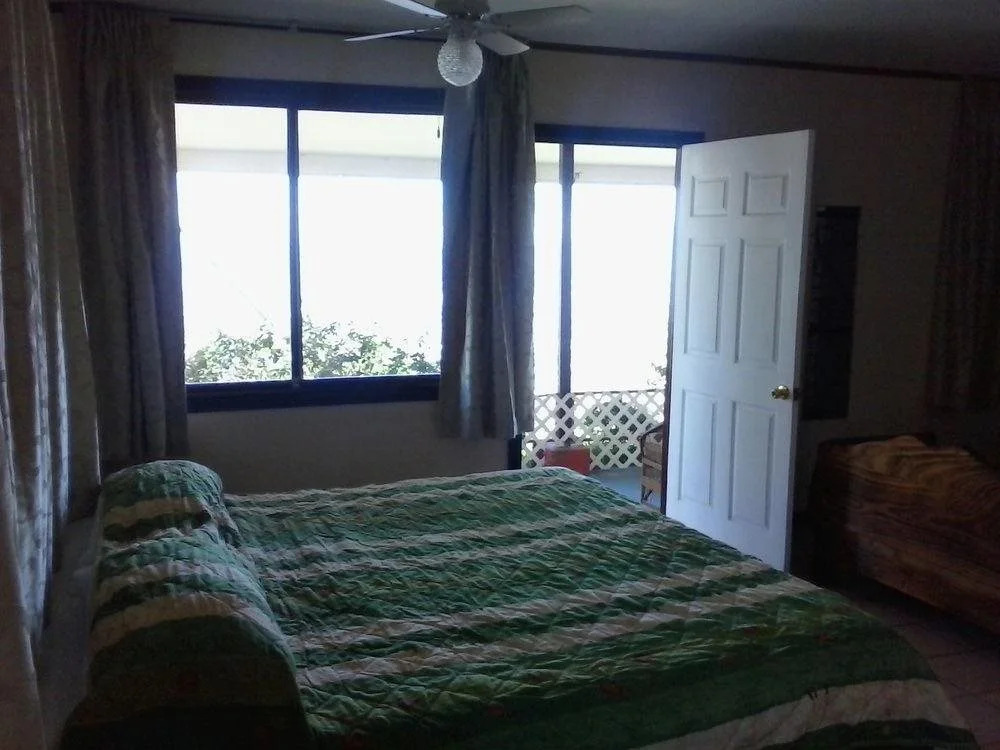 Paradise Inn
