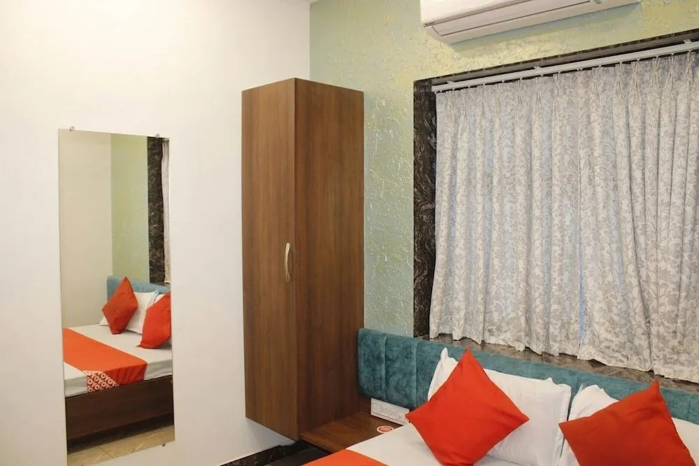 Hotel Satyam Palace