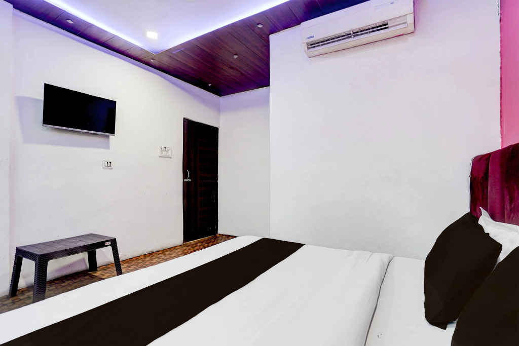 Super Hotel O Green Park Guest House