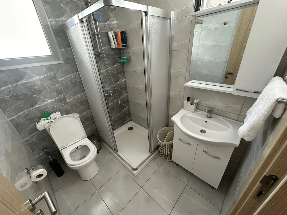 Inviting 2-bed Apartment in Kyrenia