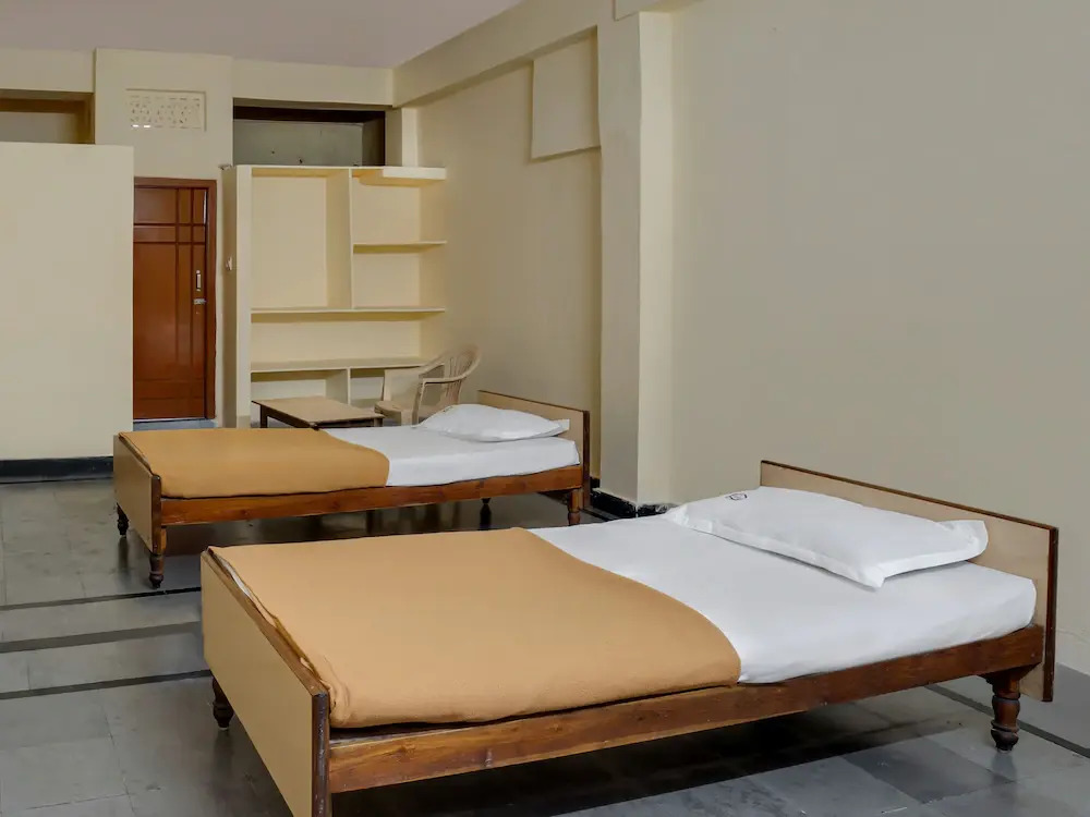 Kaveri Lodge by OYO Rooms