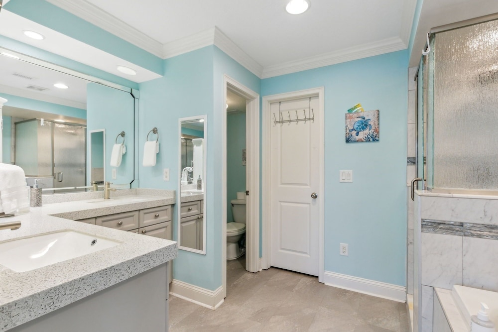 1947 S Fletcher 2 Bedroom Townhouse
