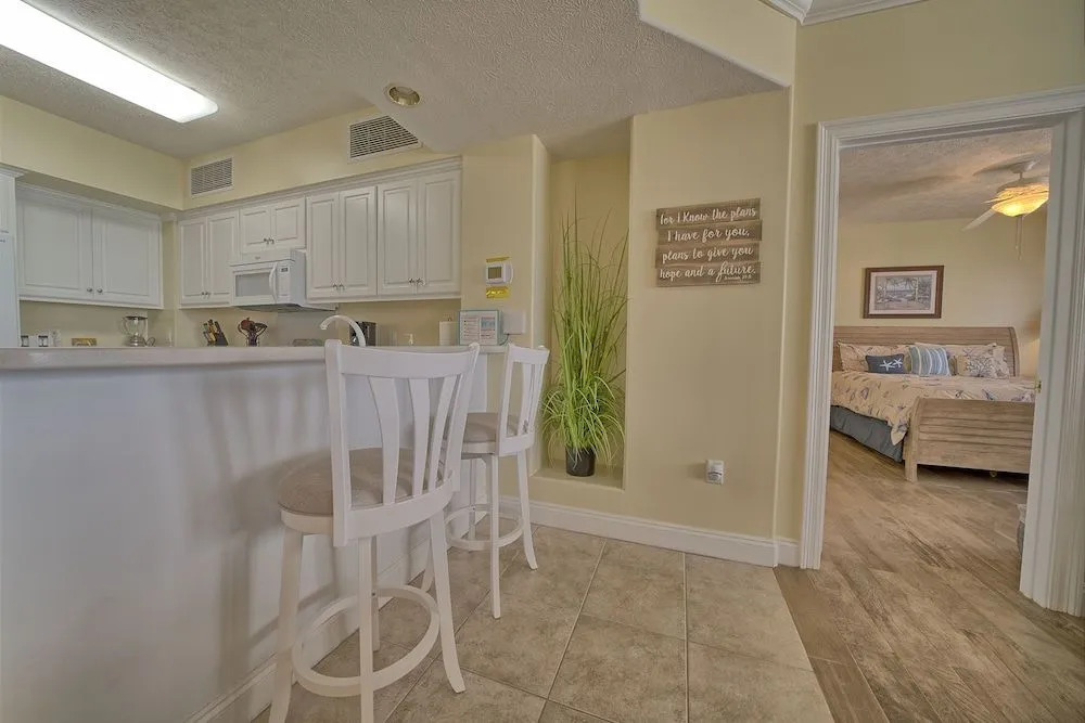 Roomy Condo with Pool and Beach Access - Unit 0502 by RedAwning