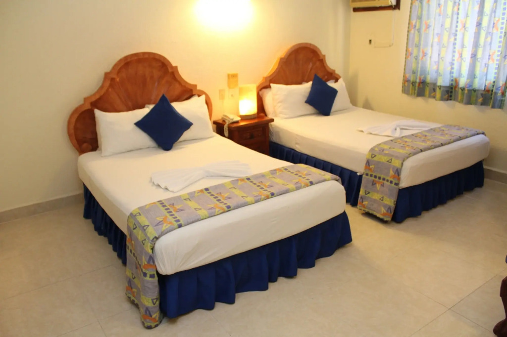 Suites Cancun Center