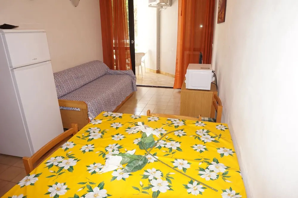 Nice Studio Apartment for 4 People in a Quiet Residential Complex by Beahost