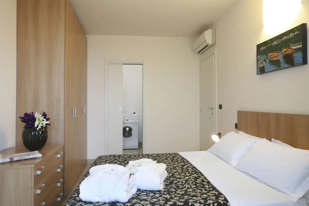 Residence A-More
