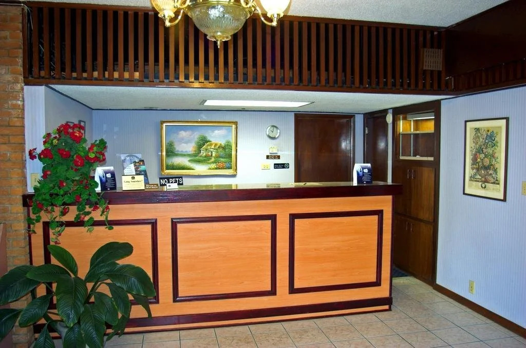 The Carolinian Inn