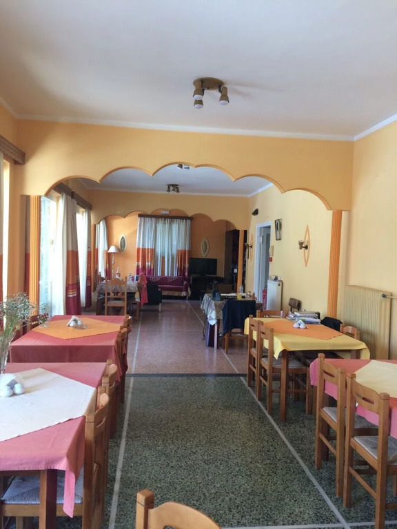 Pikermi Hotel