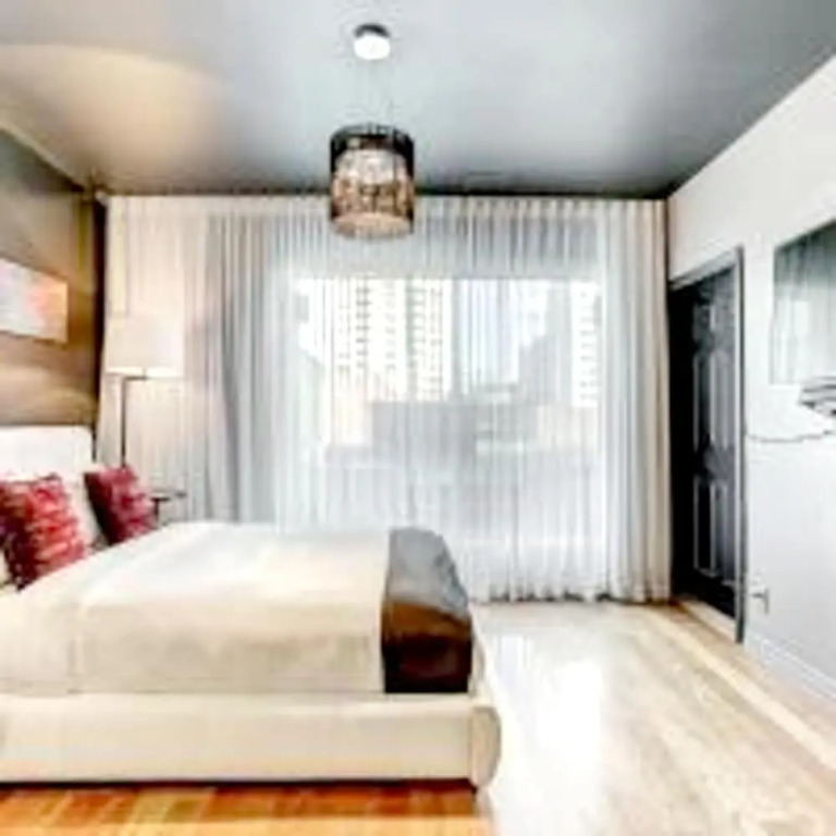 Studio in Ville-marie, Montréal, With Wifi