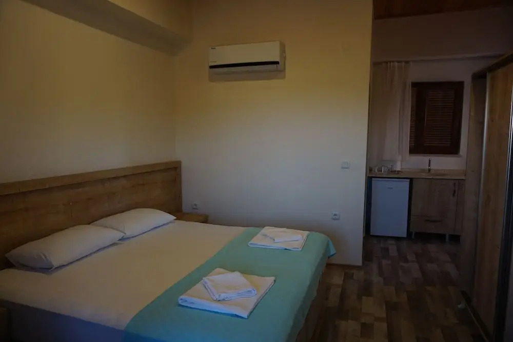 Laz Koyu Pansiyon