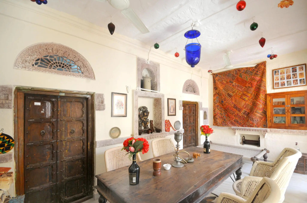 The Juna Mahal