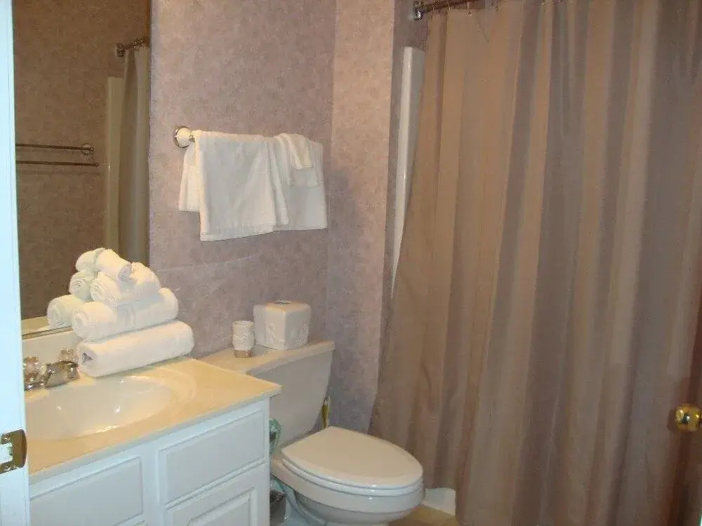 Arbor Trace #723 - 2 Br Condo