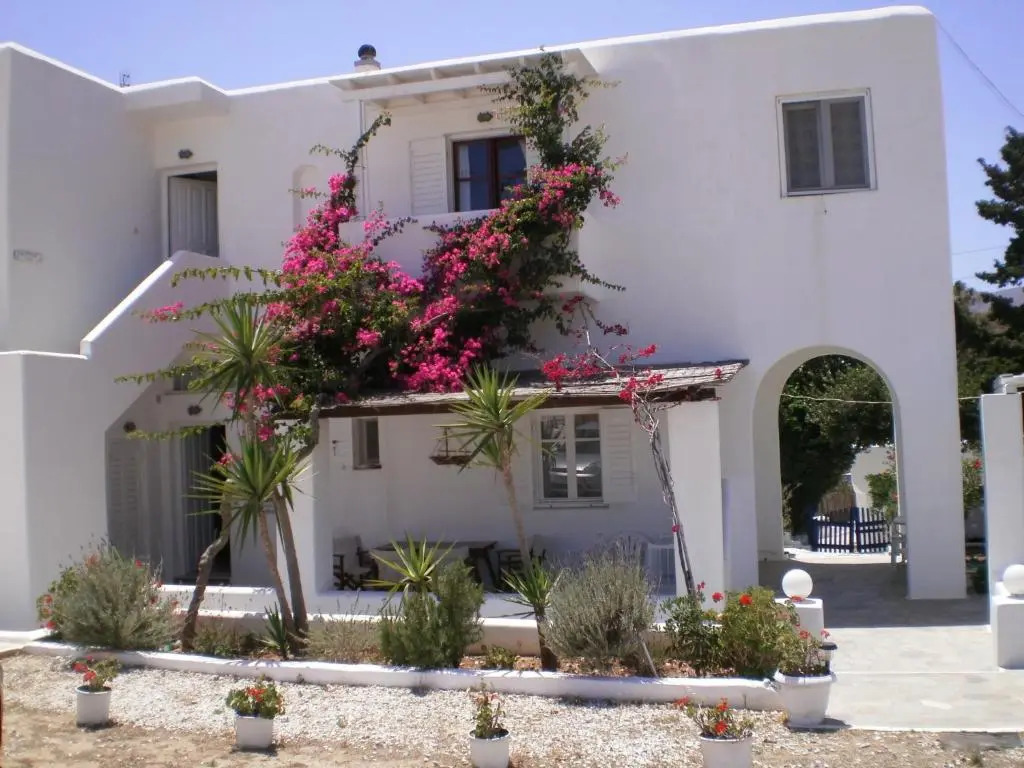 Playa Studios Paros
