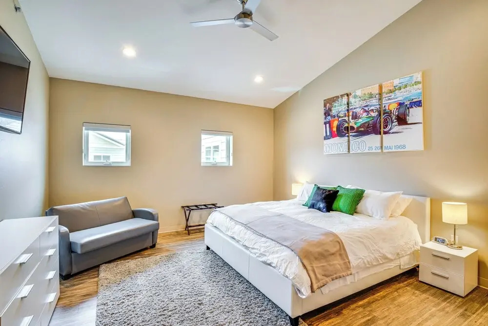 Home Near Road America & Elkhart Lake