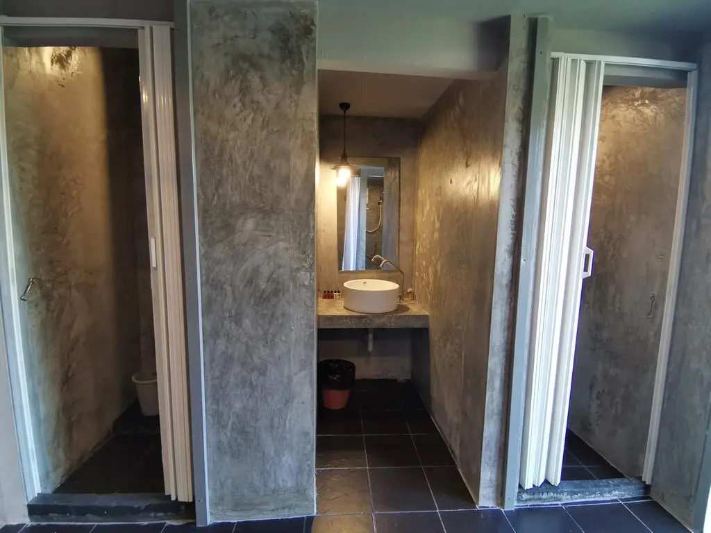8 SLEEPER STREET Guesthouse